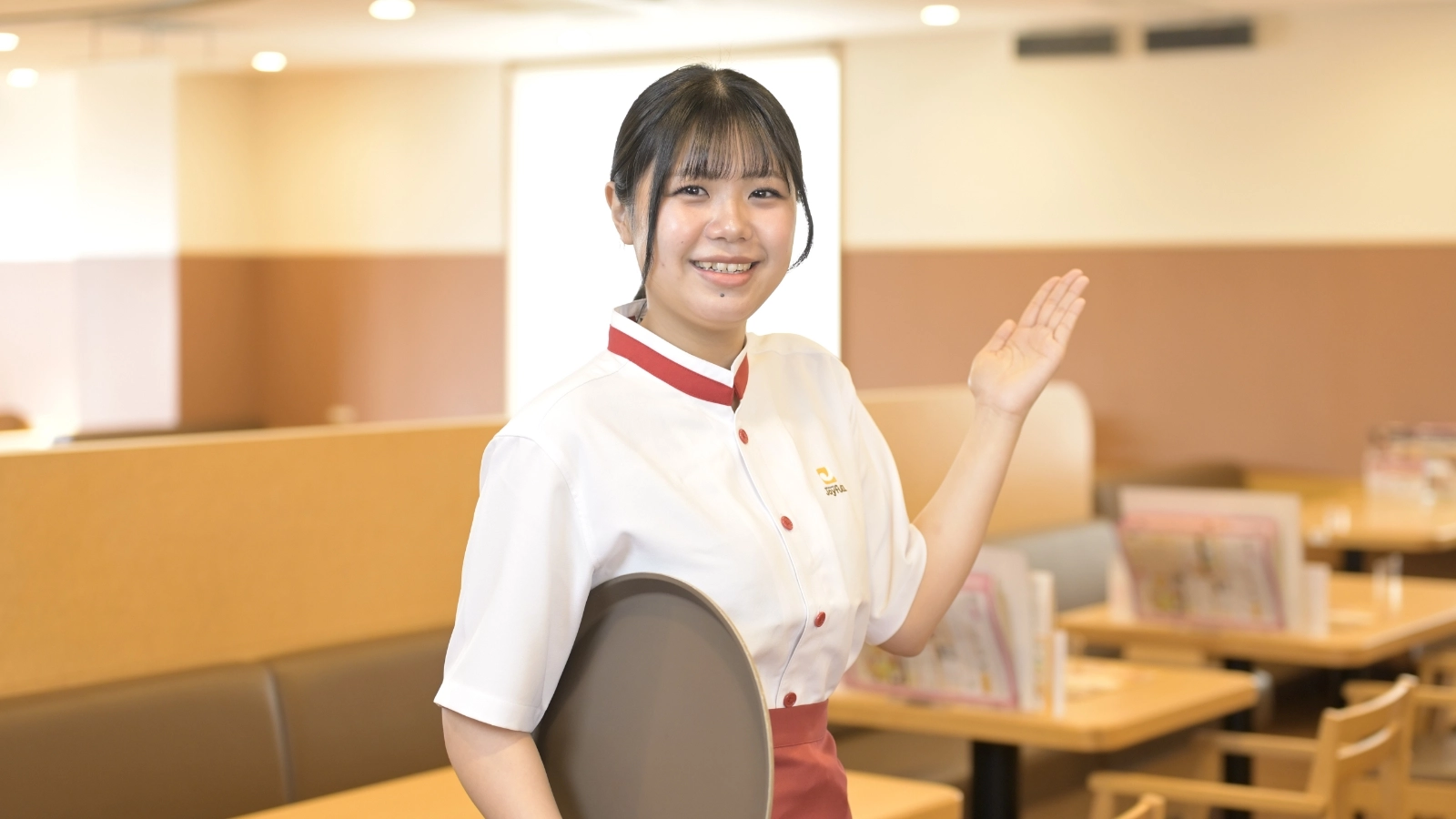 冨吉 美羽